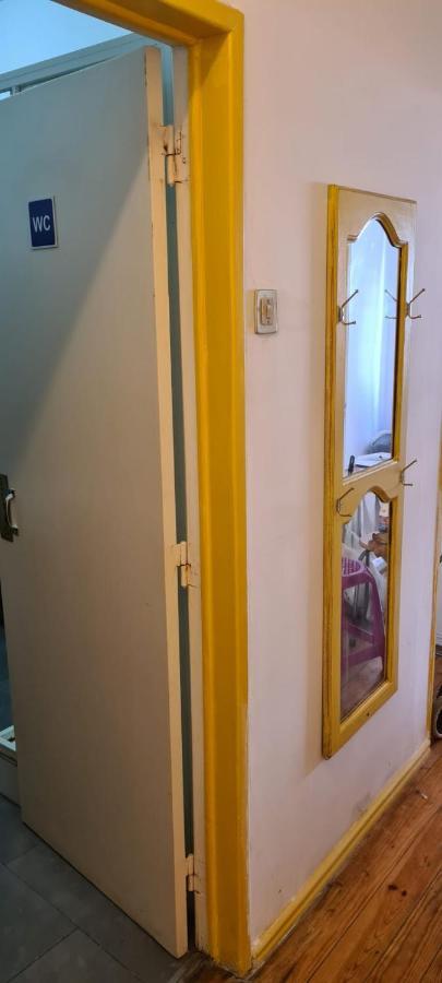 Auristelas Hostel Lissabon Buitenkant foto